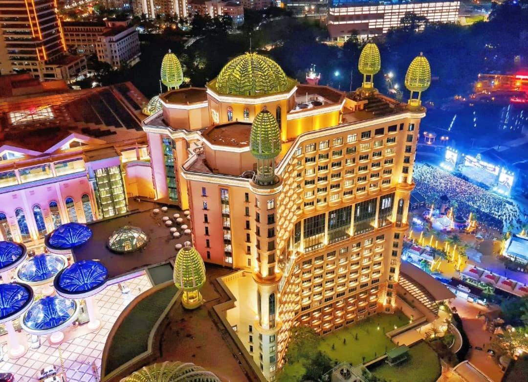 Exclusive Family Suites 5-6 Pax @ Sunway Pyramid Петалінг-Джая Екстер'єр фото