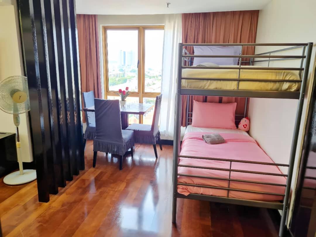 Exclusive Family Suites 5-6 Pax @ Sunway Pyramid Петалінг-Джая Екстер'єр фото