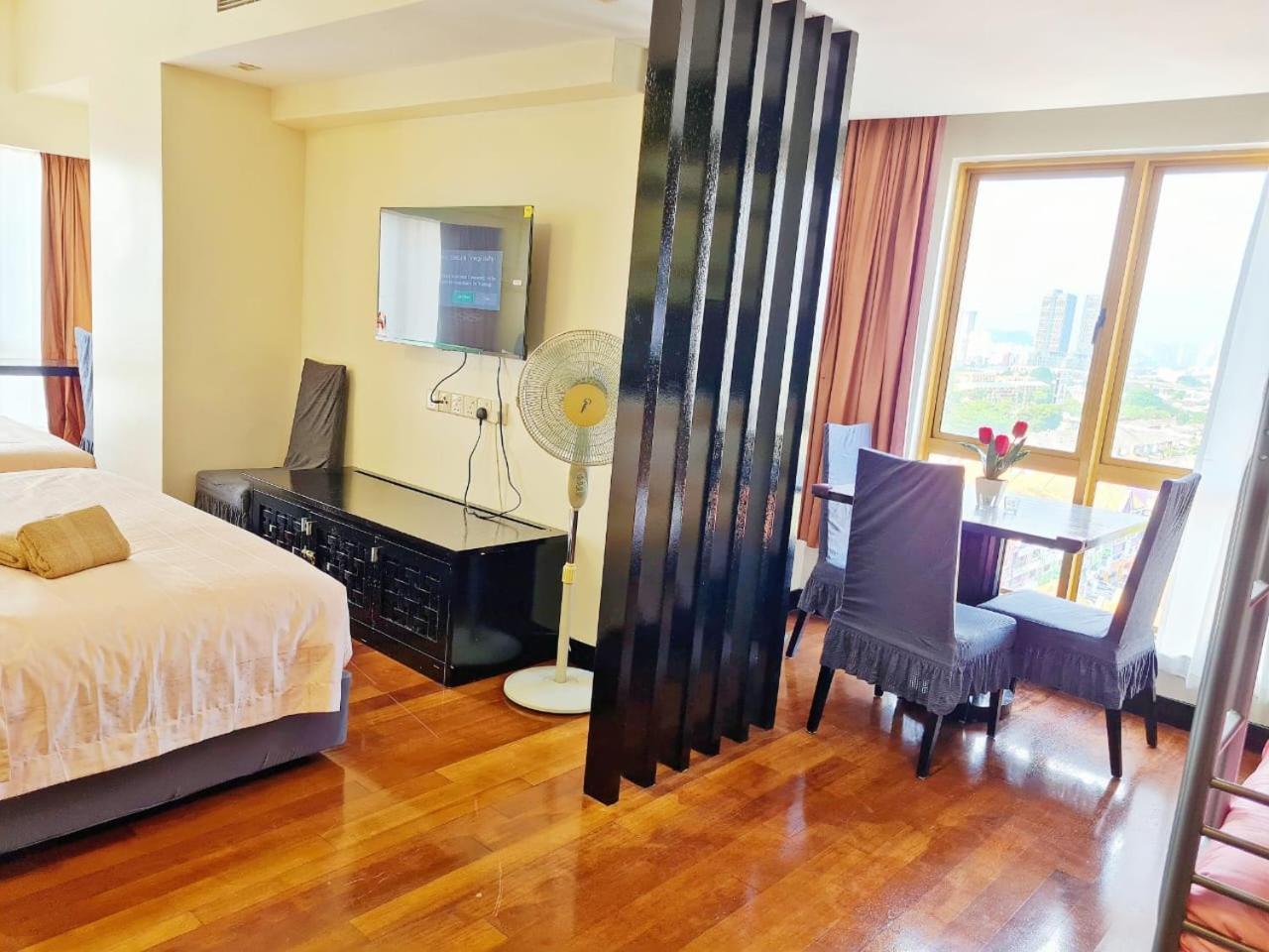 Exclusive Family Suites 5-6 Pax @ Sunway Pyramid Петалінг-Джая Екстер'єр фото