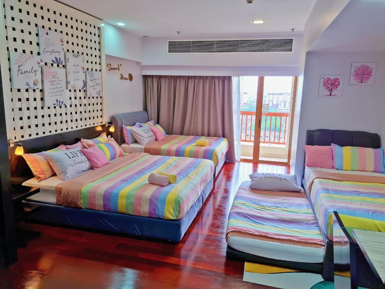 Exclusive Family Suites 5-6 Pax @ Sunway Pyramid Петалінг-Джая Екстер'єр фото
