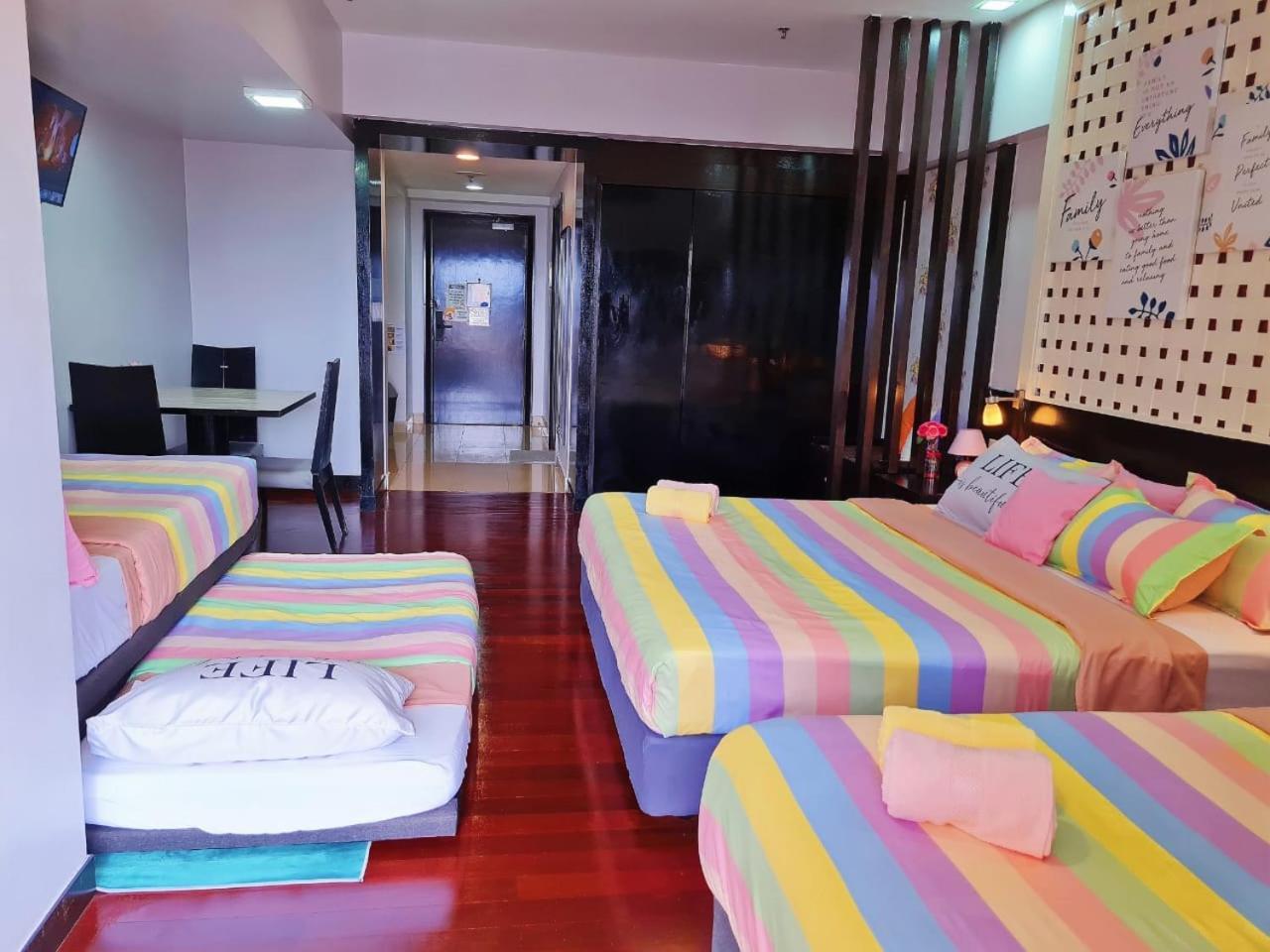 Exclusive Family Suites 5-6 Pax @ Sunway Pyramid Петалінг-Джая Екстер'єр фото